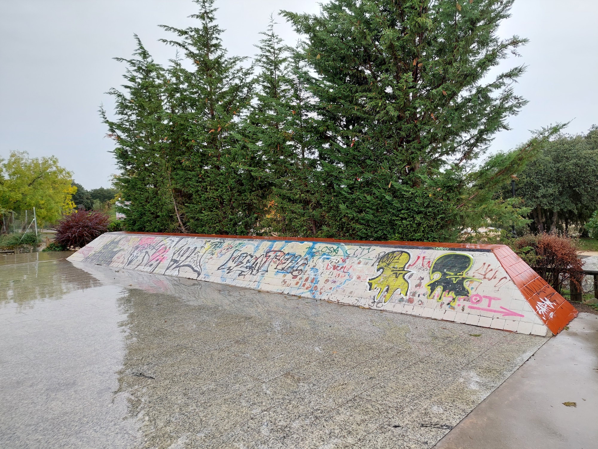 Torrelodones skate plaza